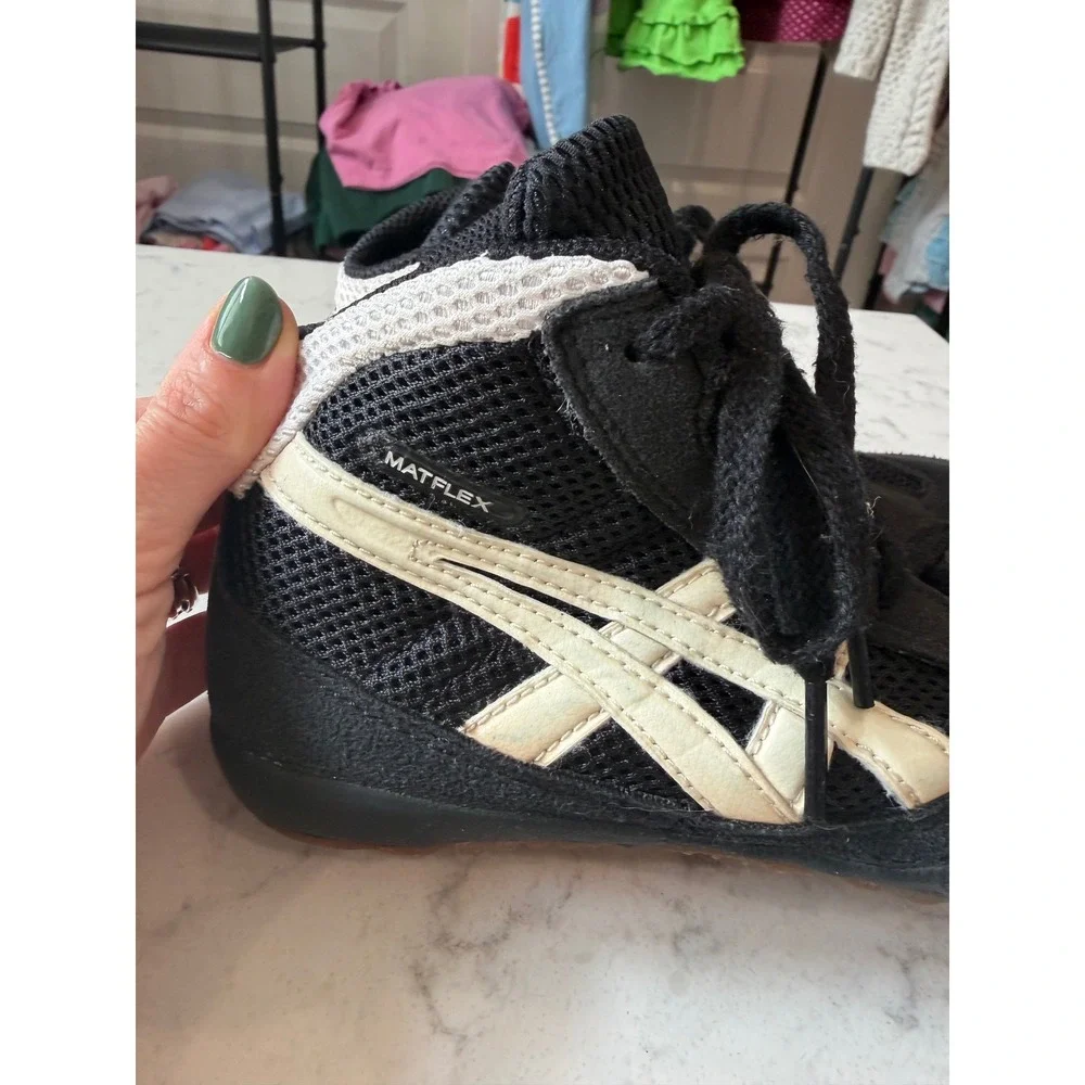 Asics Matflex Kids Wrestling Shoes Black White Gum CY727 Size 1Y US